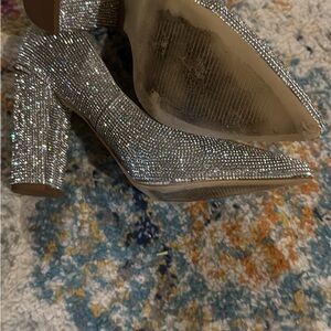 Elegant Silver Women's Shoes